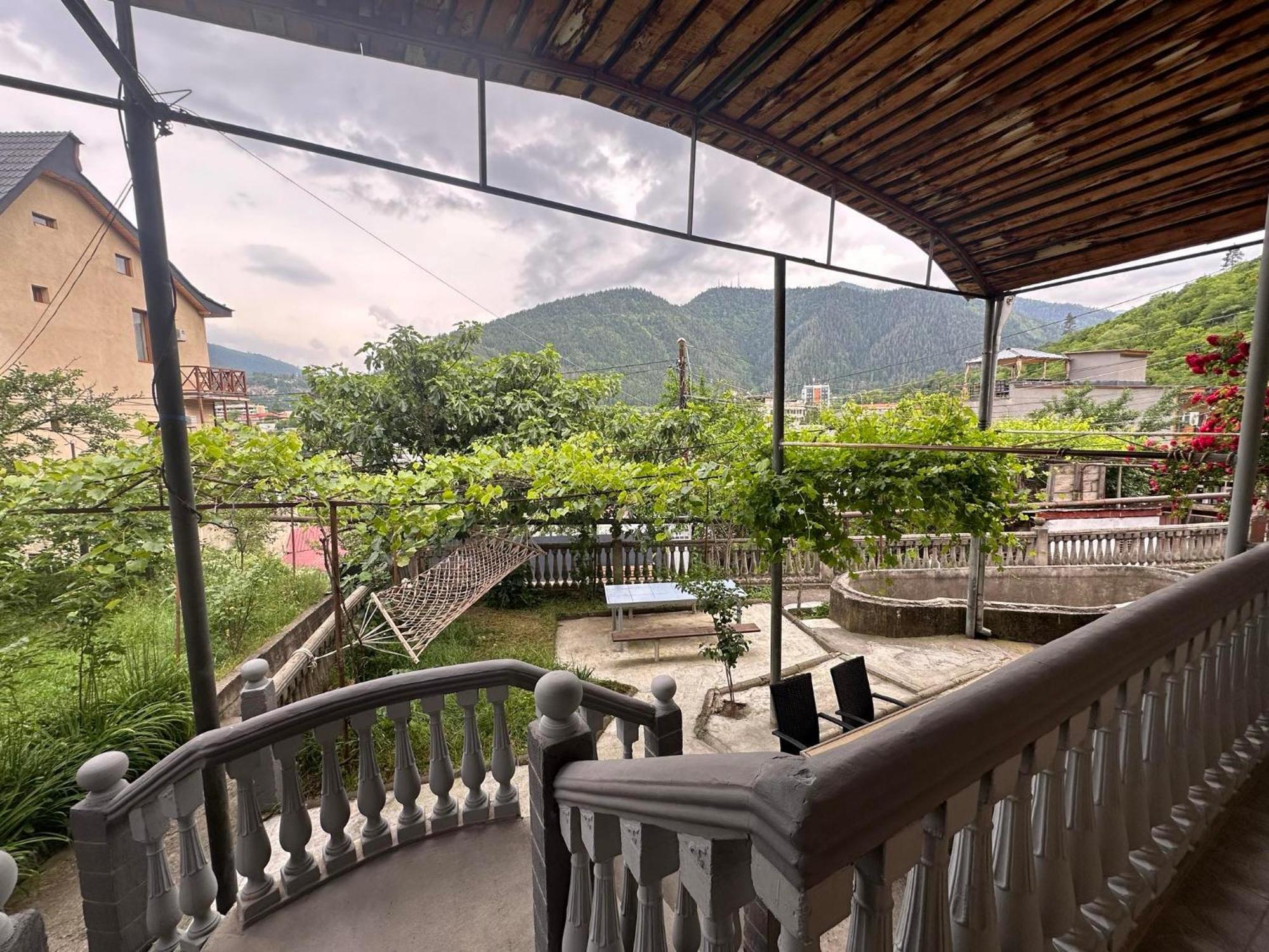 Shota'S Guest House Borjomi Exterior foto